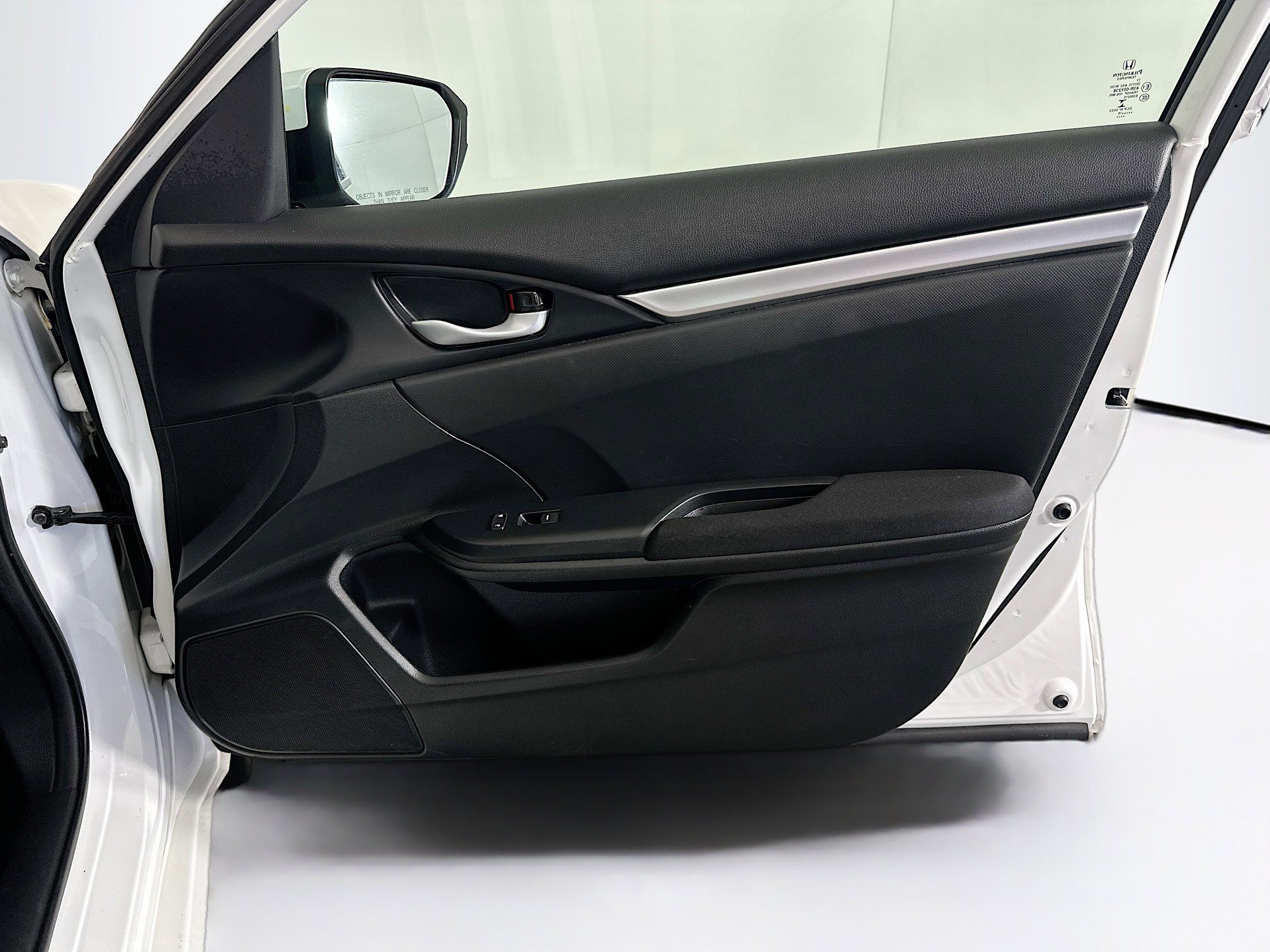 Used 2019 Honda Civic LX image 29