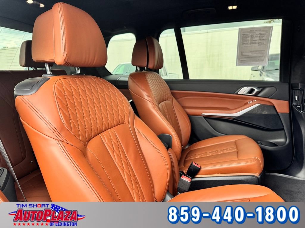 Used 2022 BMW X7 xDrive40i w/ Executive Package AWD/4WD image 48