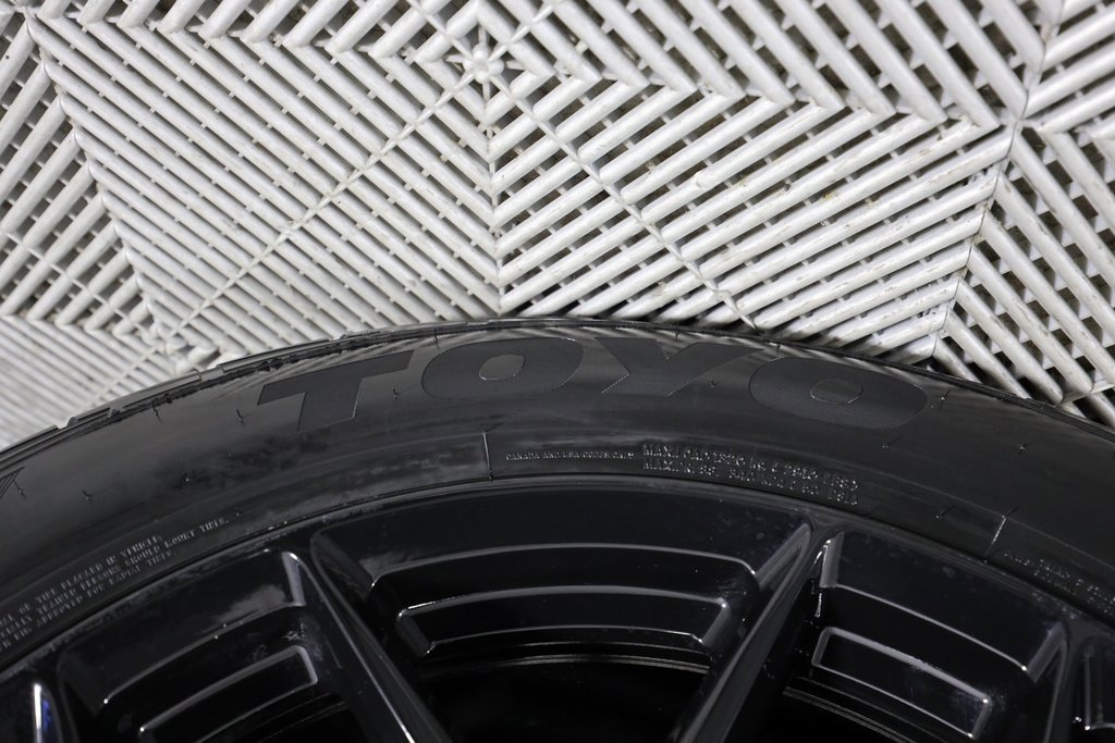 Used 2025 Cadillac Escalade V image 48