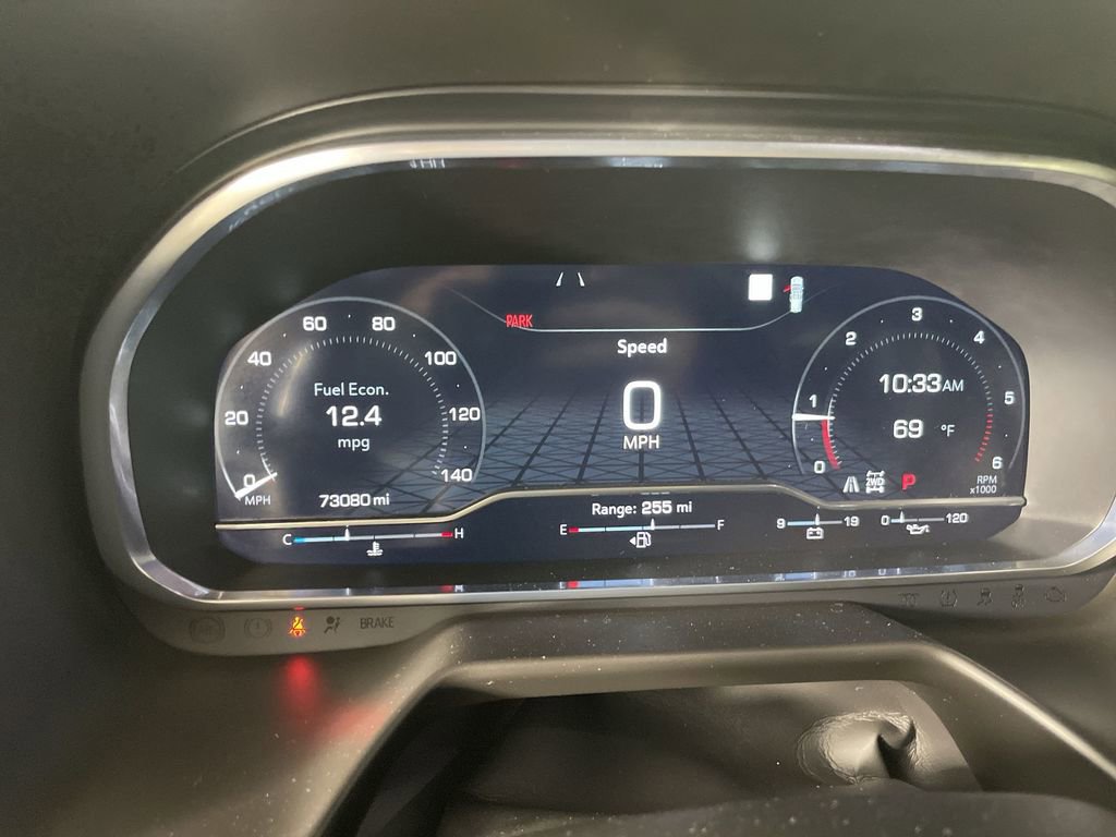 Used 2022 GMC Yukon XL SLT w/ SLT Premium Package image 12