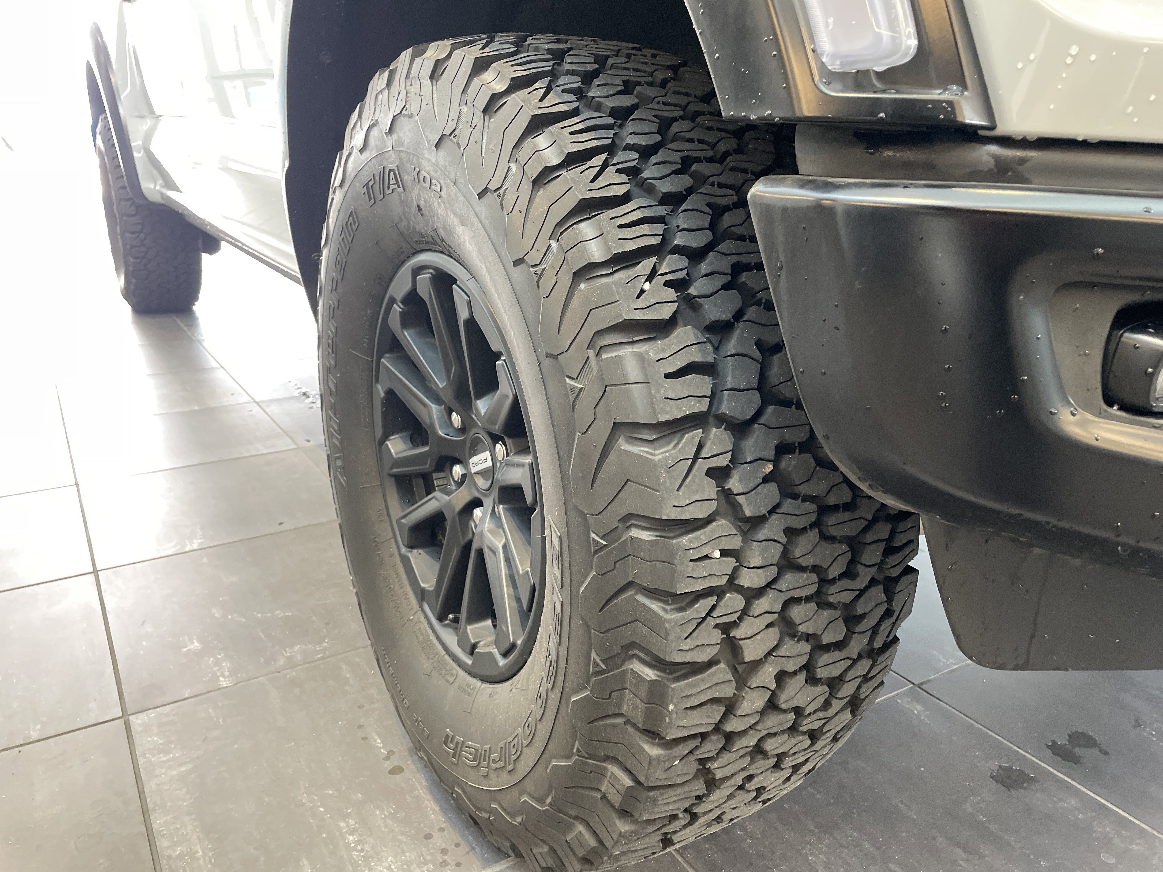 Used 2024 Ford F150 Raptor AWD/4WD image 13