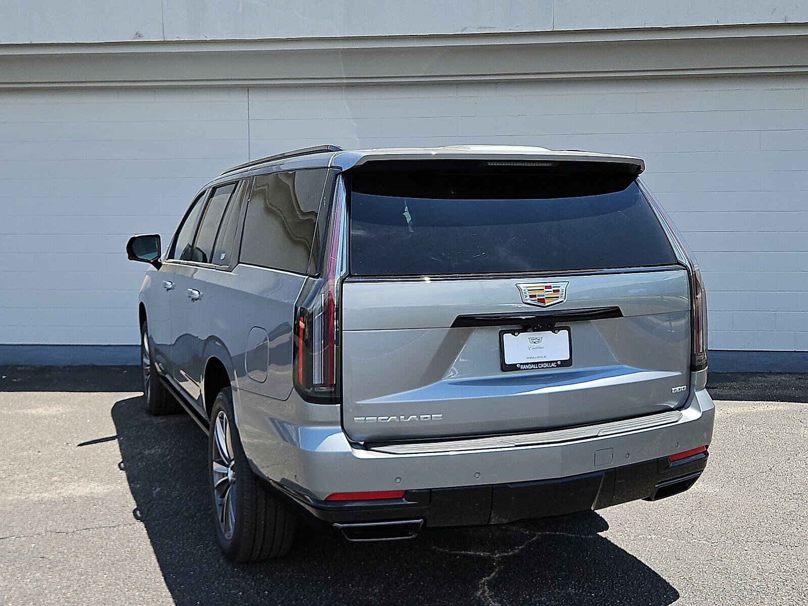 New 2026 Cadillac Escalade ESV Sport AWD/4WD image 3