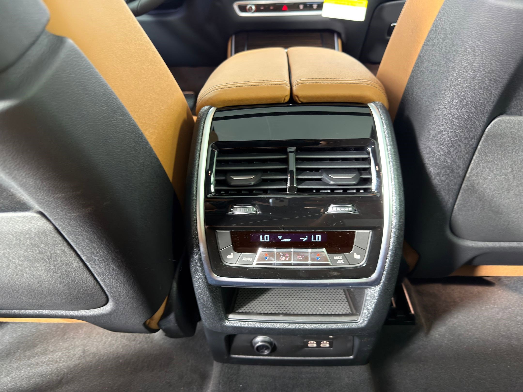 New 2026 BMW X5 sDrive40i image 30