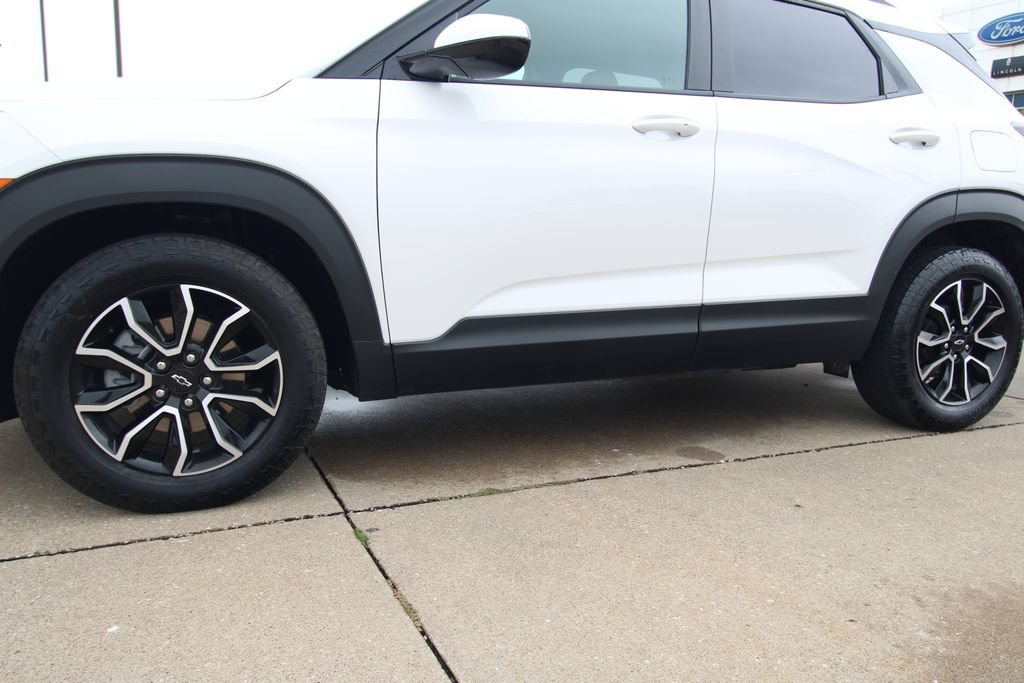 Used 2025 Chevrolet TrailBlazer ACTIV FWD image 10