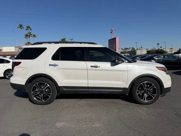 Used 2014 Ford Explorer Sport w/ Equipment Group 401A image 2