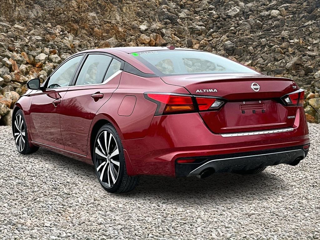 Used 2022 Nissan Altima 2.0 SR image 11