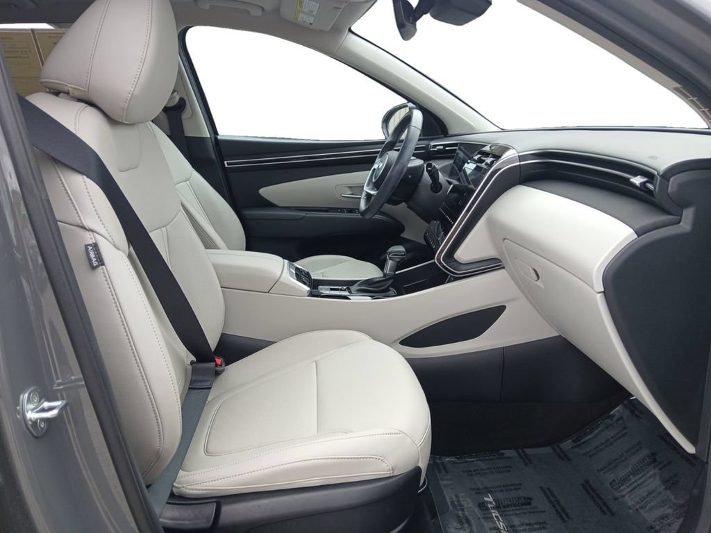 Used 2024 Hyundai Tucson SEL w/ Convenience Package FWD image 29