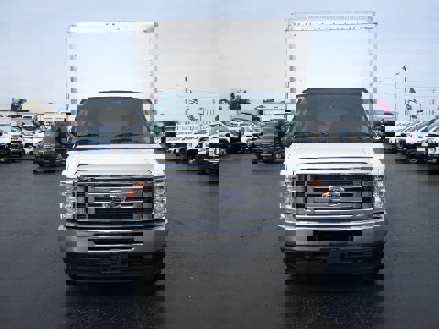 New 2025 Ford E-450 and Econoline 450 Super Duty w/ Power Equipment Group RWD image 16