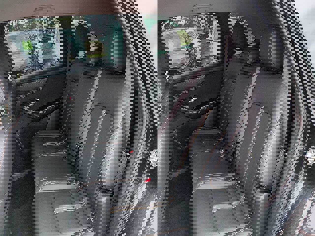 Used 2024 MAZDA CX-90 3.3 Turbo w/ Select Package image 14