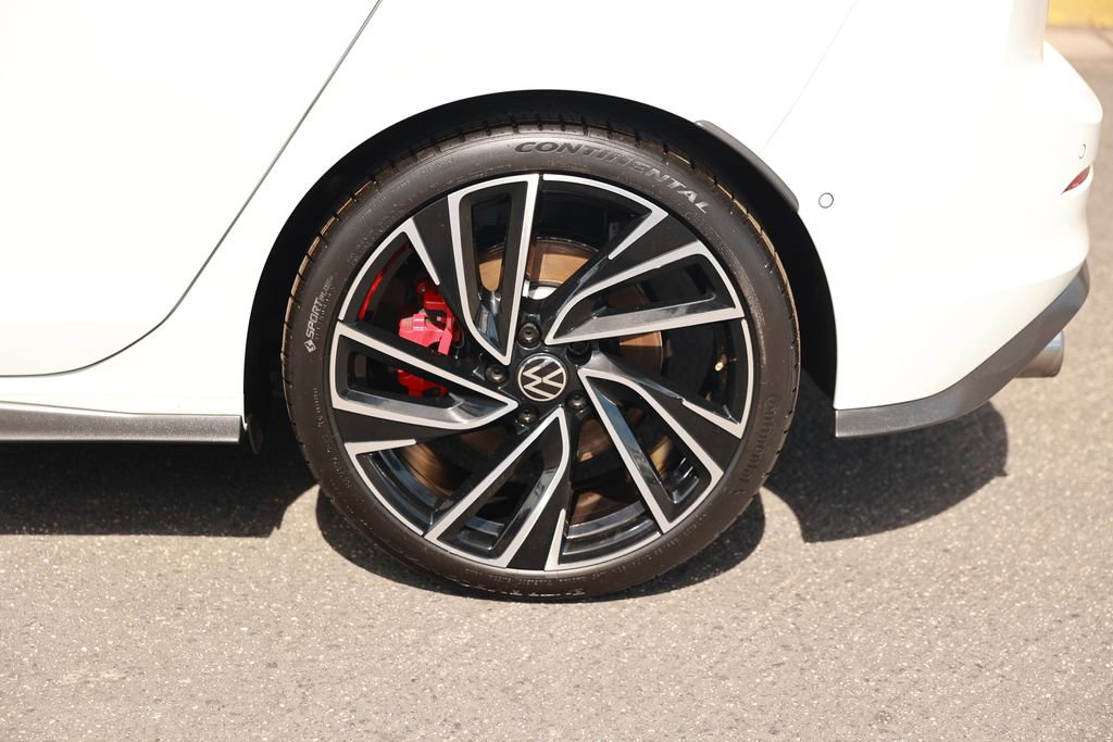 Used 2023 Volkswagen GTI Autobahn FWD image 10