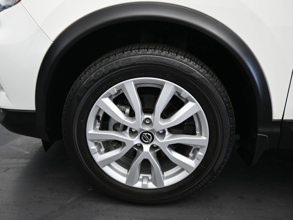 Used 2022 Nissan Rogue Sport S image 47