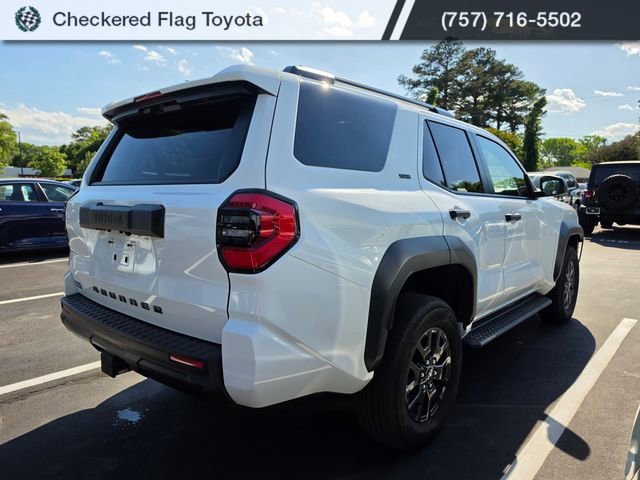 Used 2025 Toyota 4Runner SR5 AWD/4WD image 6