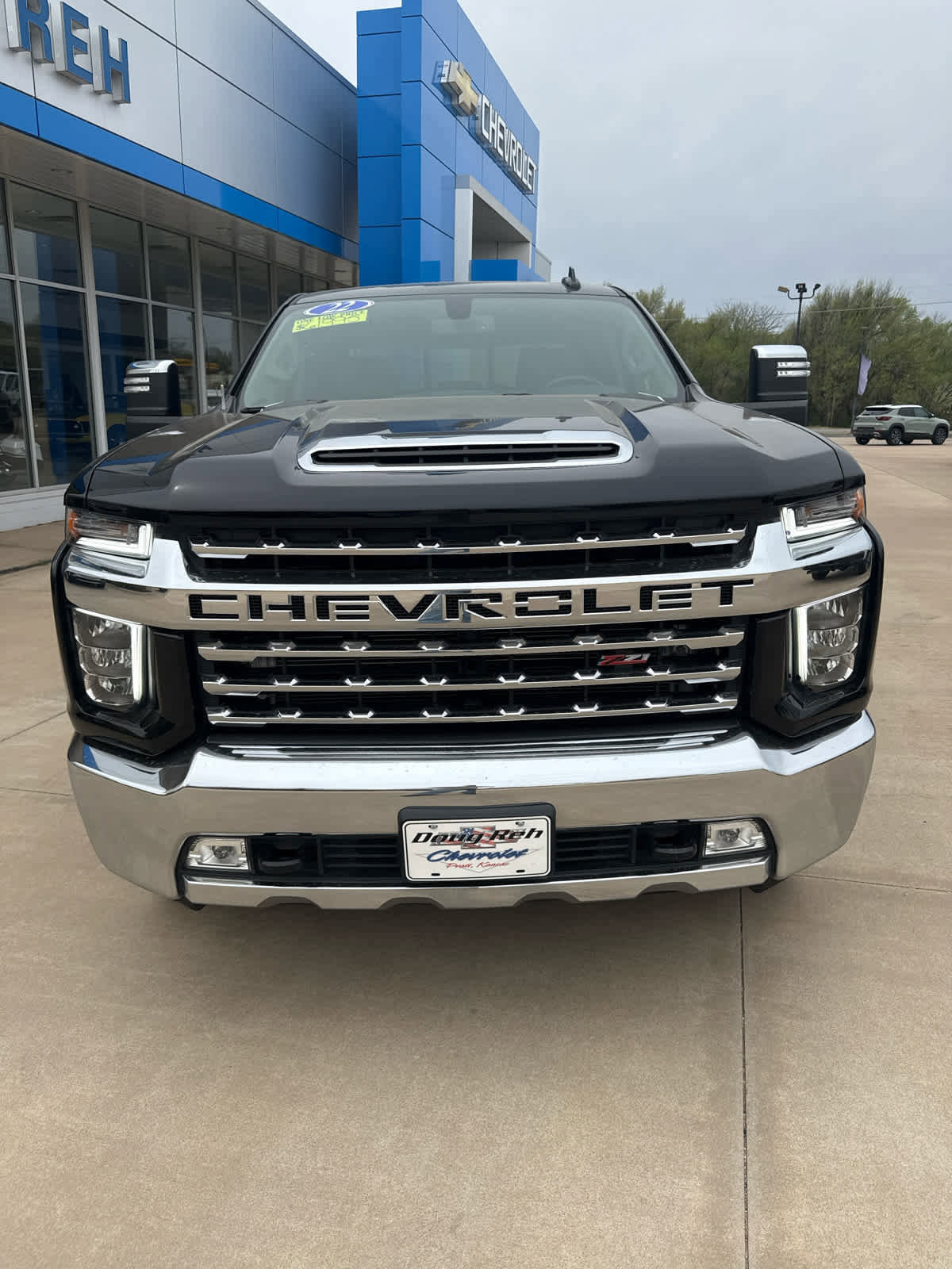 Used 2022 Chevrolet Silverado 2500 LTZ w/ LTZ Convenience Package image 5