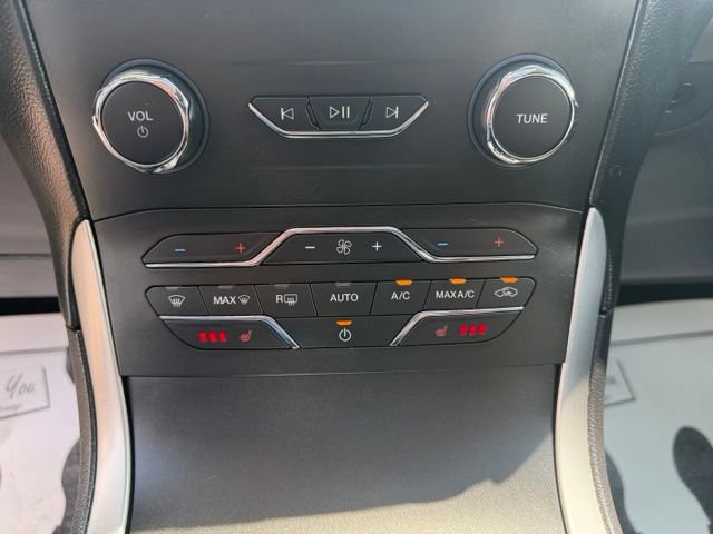 Used 2020 Ford Edge SEL w/ Convenience Package AWD/4WD image 33