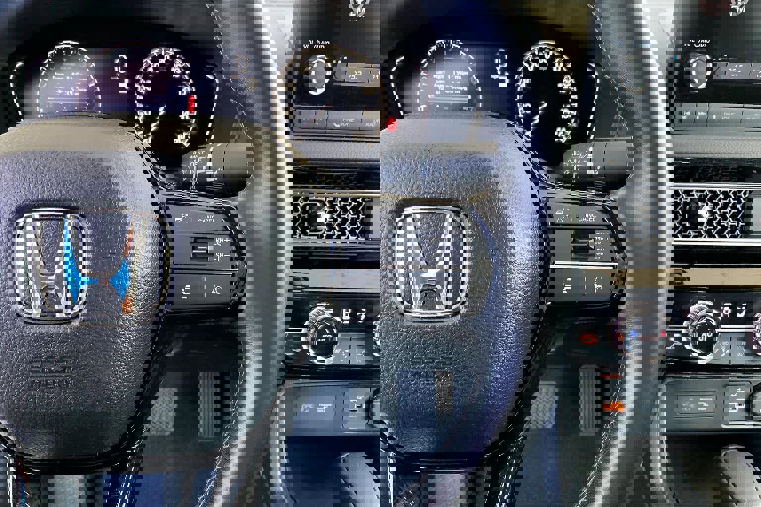 Used 2024 Honda Civic EX image 25