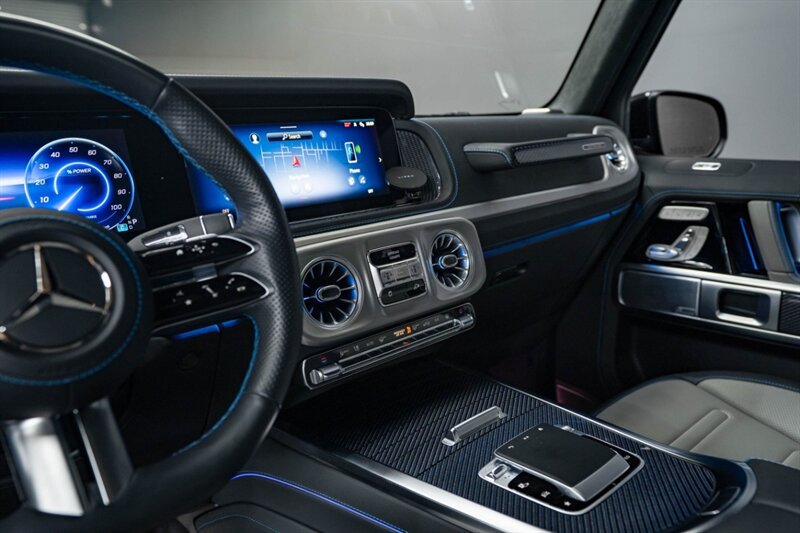 Used 2025 Mercedes-Benz G 580 w/ EQ Technology image 30