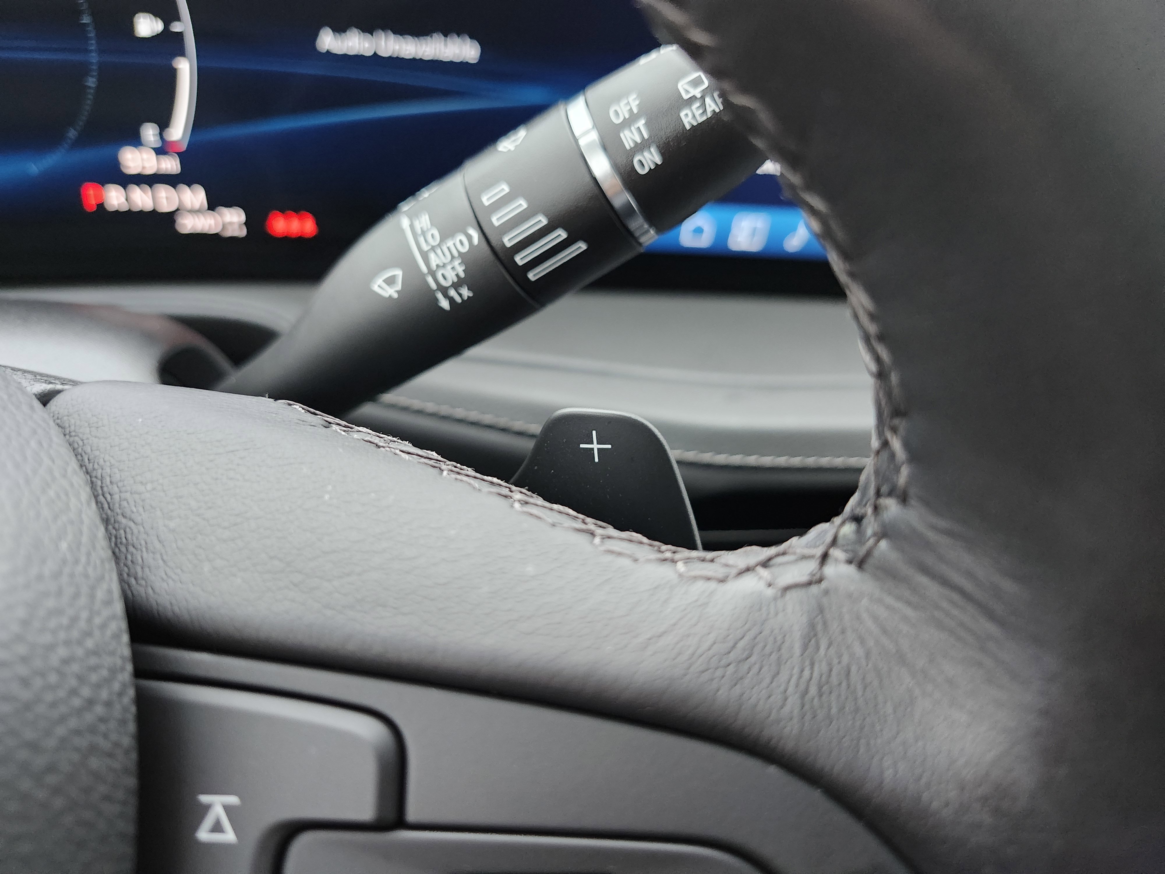 Used 2024 Cadillac XT4 Premium Luxury image 14