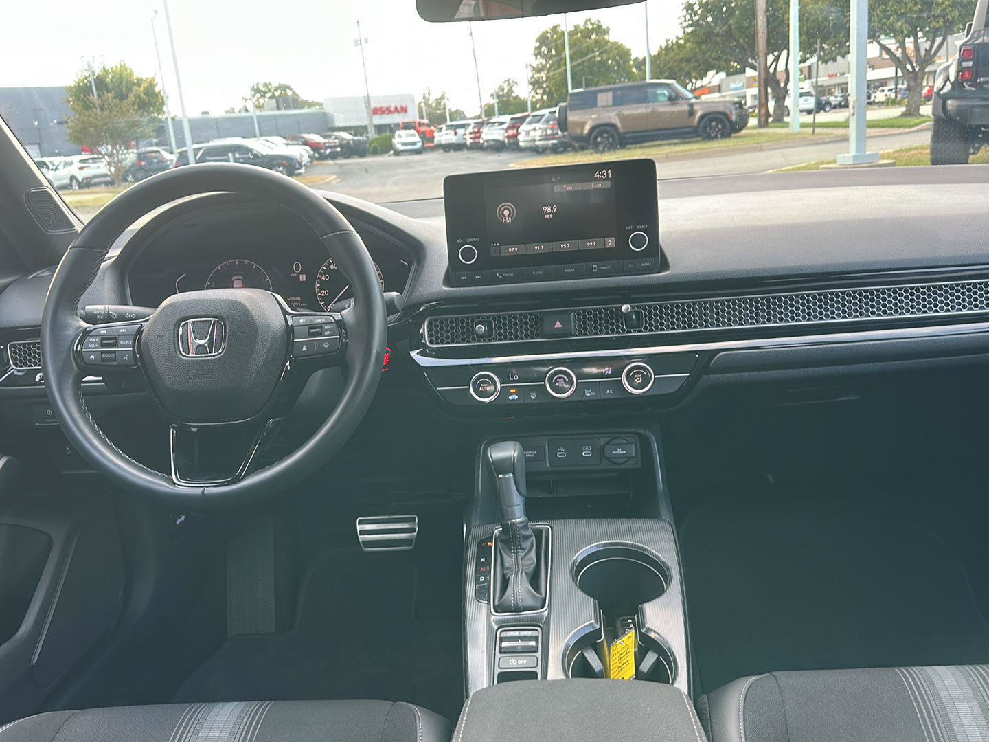 Used 2025 Honda Civic Sport image 11