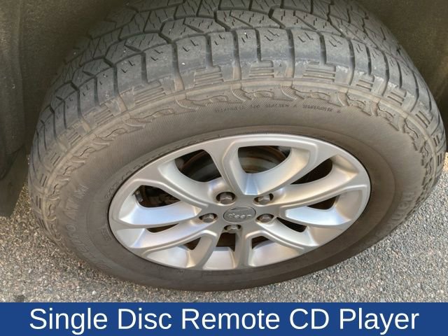 Used 2015 Jeep Grand Cherokee Laredo w/ Quick Order Package 23E image 8