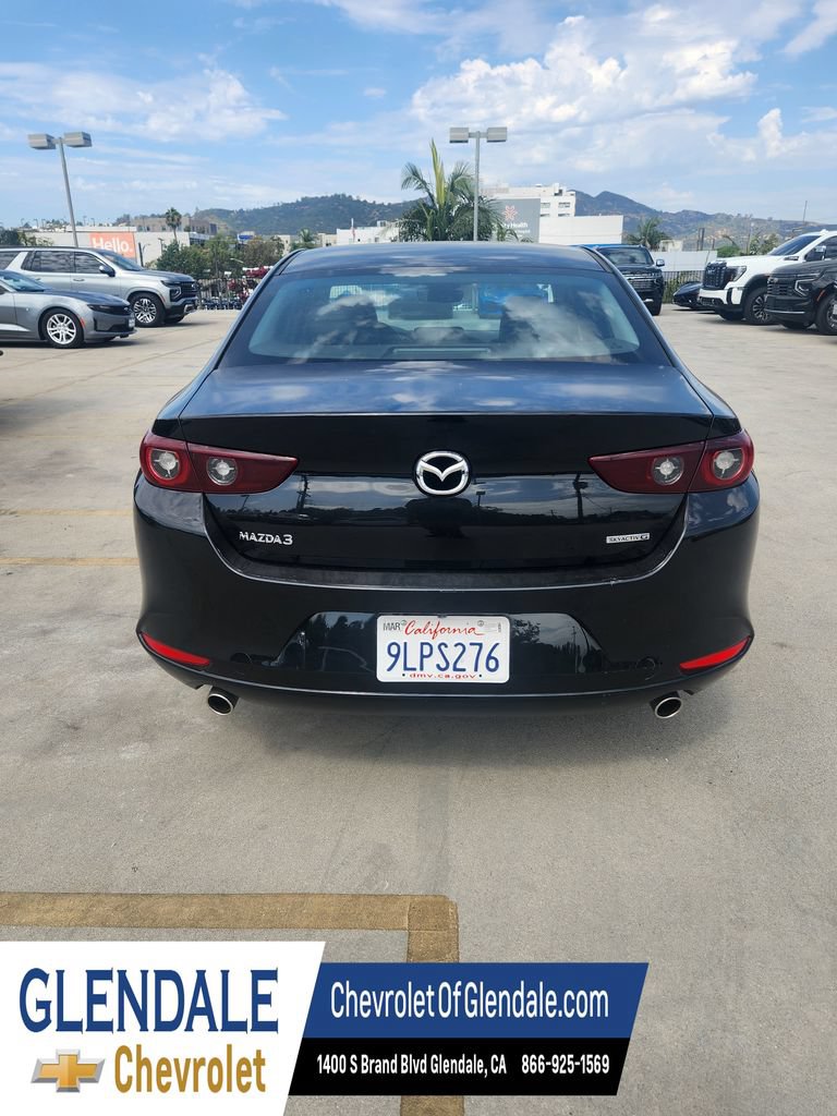 Used 2024 MAZDA MAZDA3 s FWD image 5