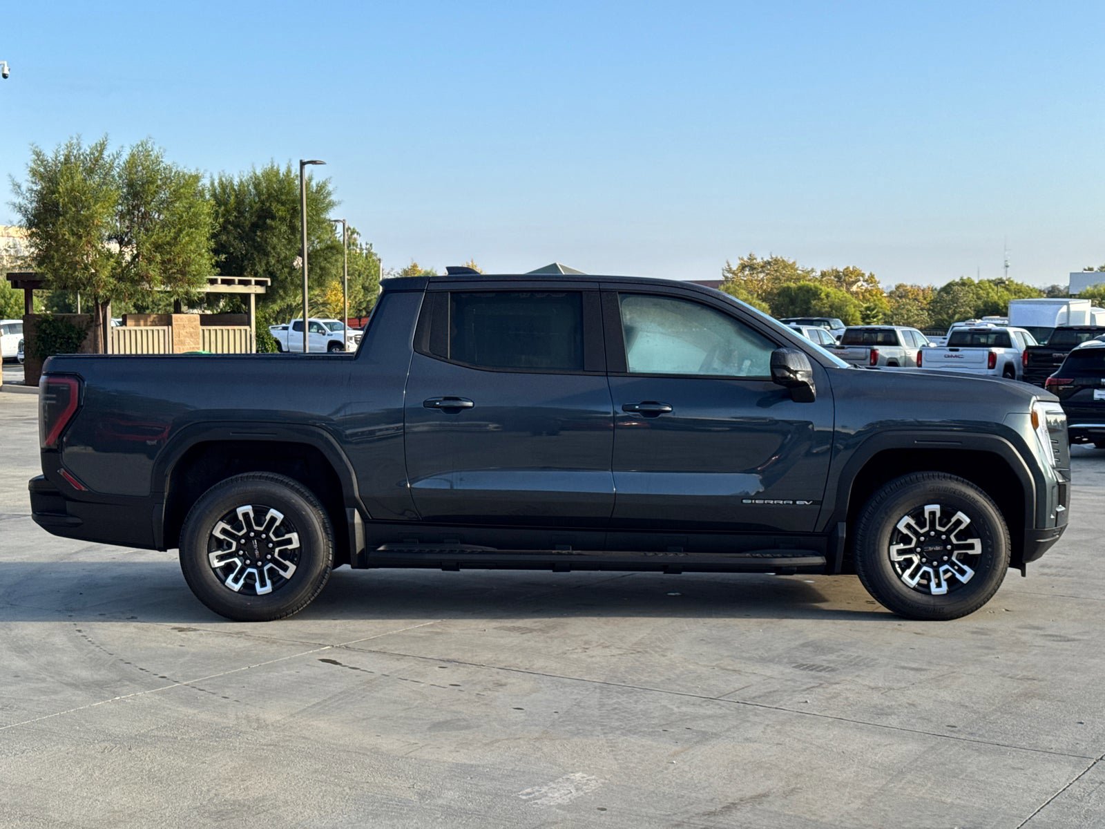 Used 2026 GMC Sierra EV Elevation AWD/4WD image 7