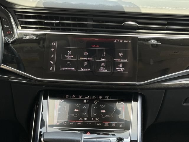 Used 2019 Audi Q8 Prestige AWD/4WD image 17