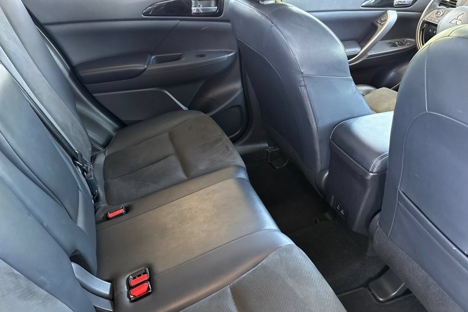 Used 2024 Mitsubishi Eclipse Cross SE AWD/4WD image 22