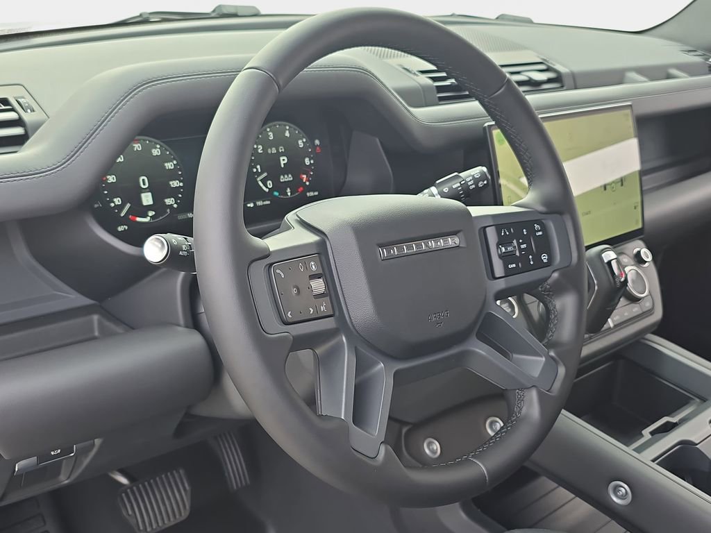 New 2026 Land Rover Defender 110 X-Dynamic SE image 16