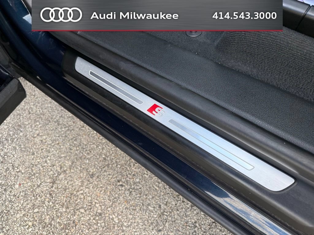 Used 2024 Audi SQ8 Prestige AWD/4WD image 23