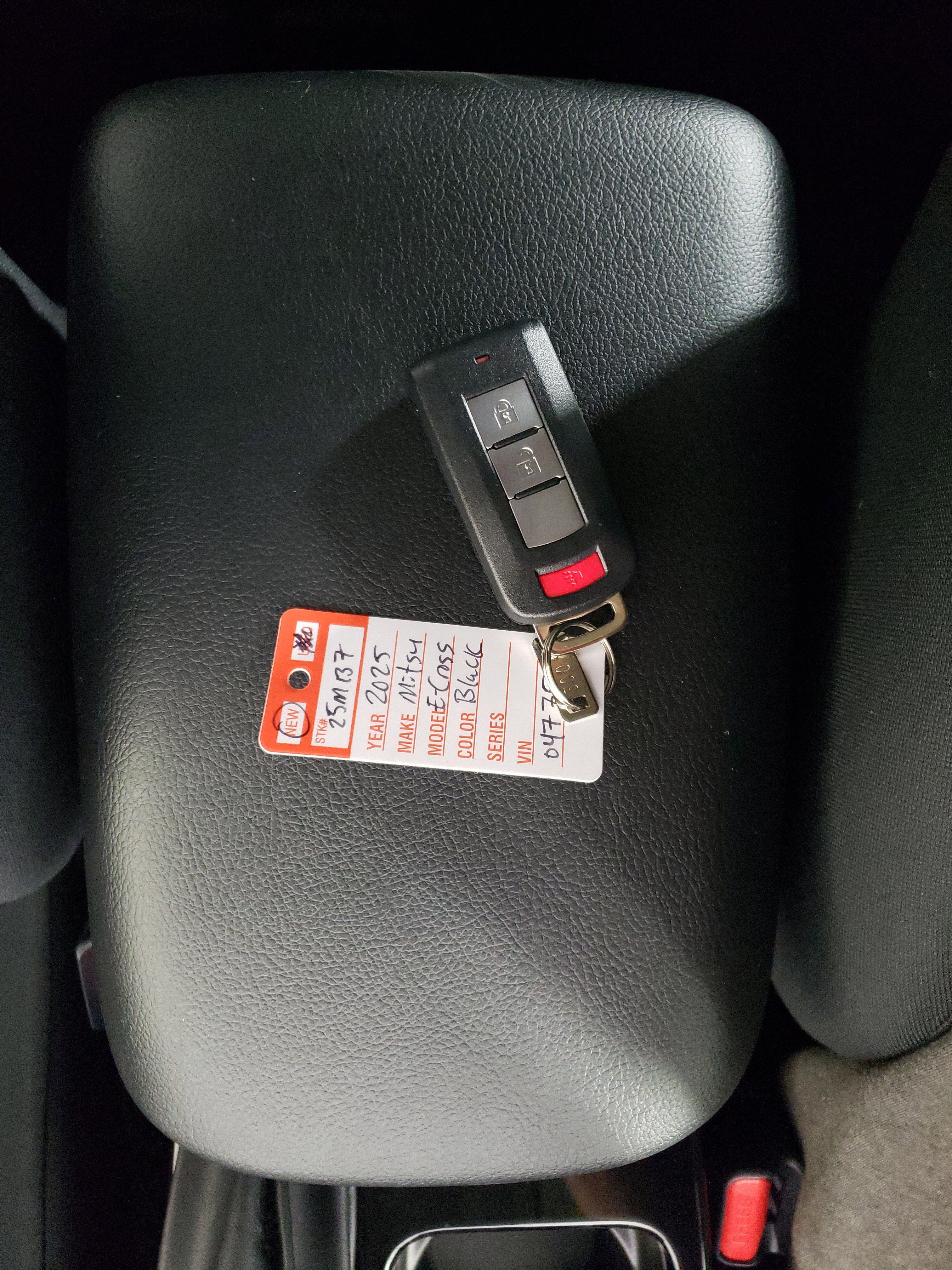 New 2025 Mitsubishi Eclipse Cross LE image 24