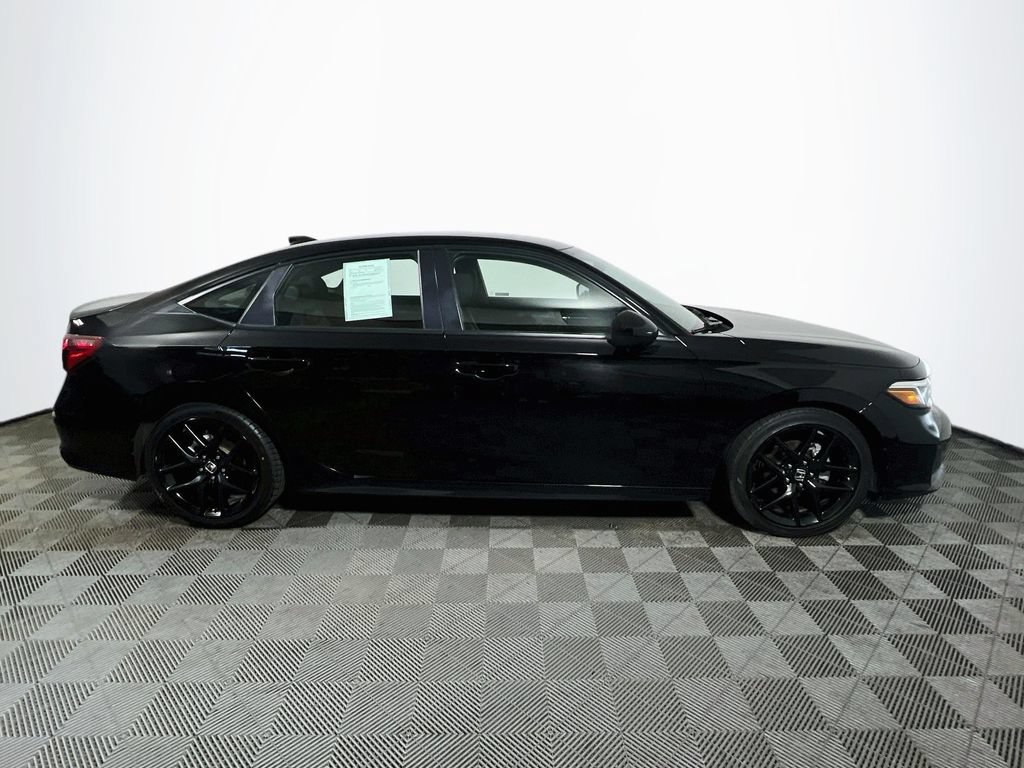 Used 2025 Honda Civic Sport image 8
