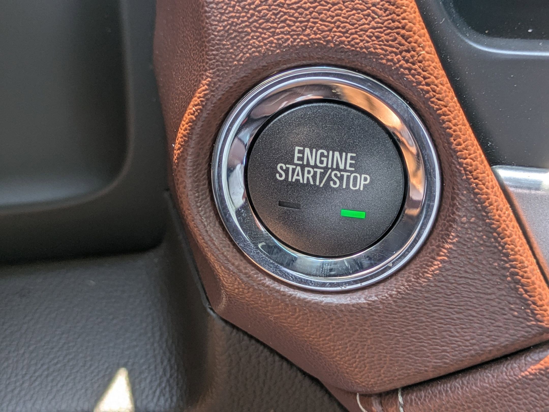 Used 2019 Chevrolet Suburban Premier w/ RST 6.2L Performance Edition image 22