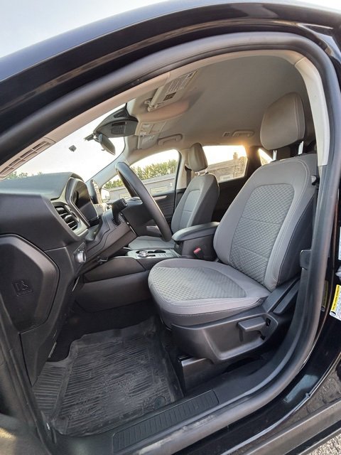 Used 2022 Ford Escape SE image 10