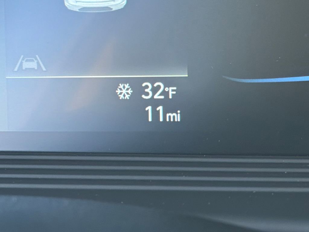 New 2026 Hyundai Venue SE image 27