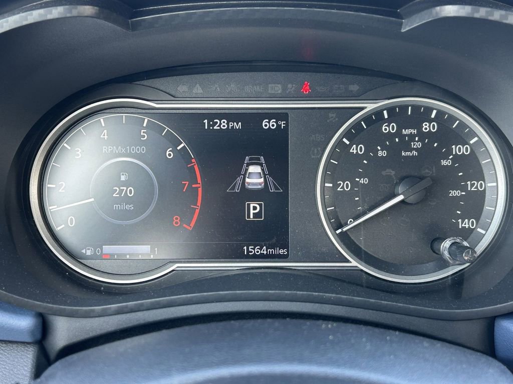 Used 2025 Nissan Versa SV w/ Trunk Package image 27