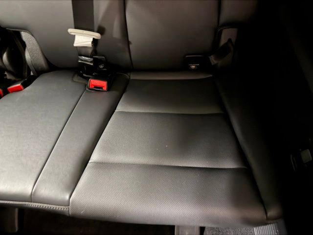 Used 2025 Kia Telluride S FWD image 22