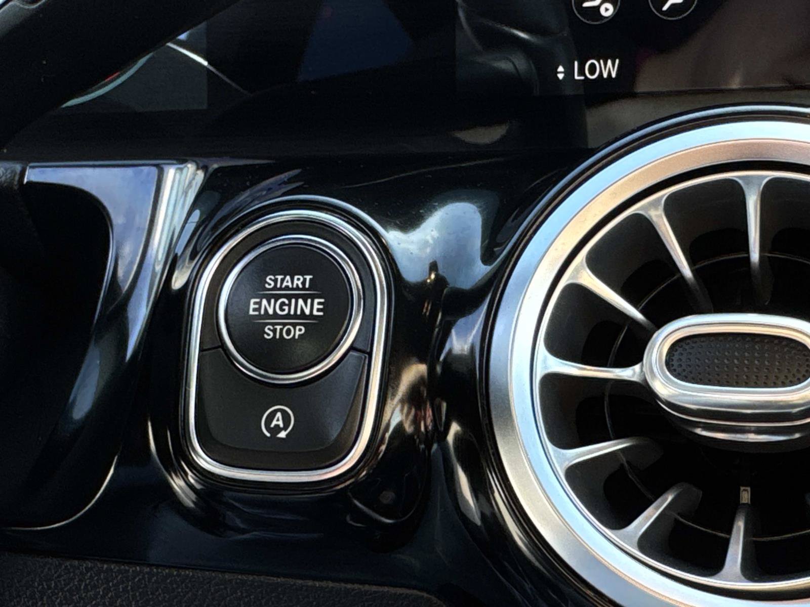 Used 2021 Mercedes-Benz GLA 250 image 22