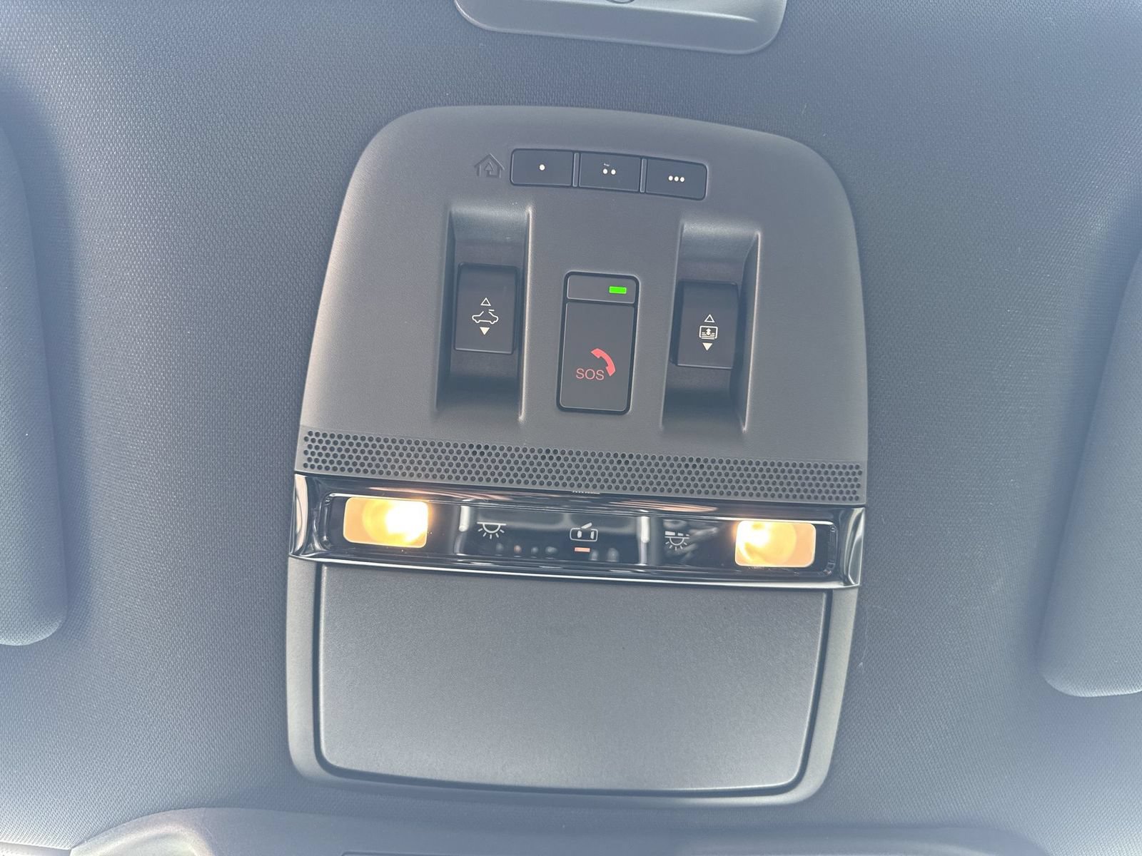 Used 2026 Nissan Armada Platinum Reserve AWD/4WD image 18