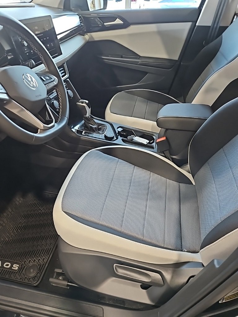 New 2026 Volkswagen Taos S image 27