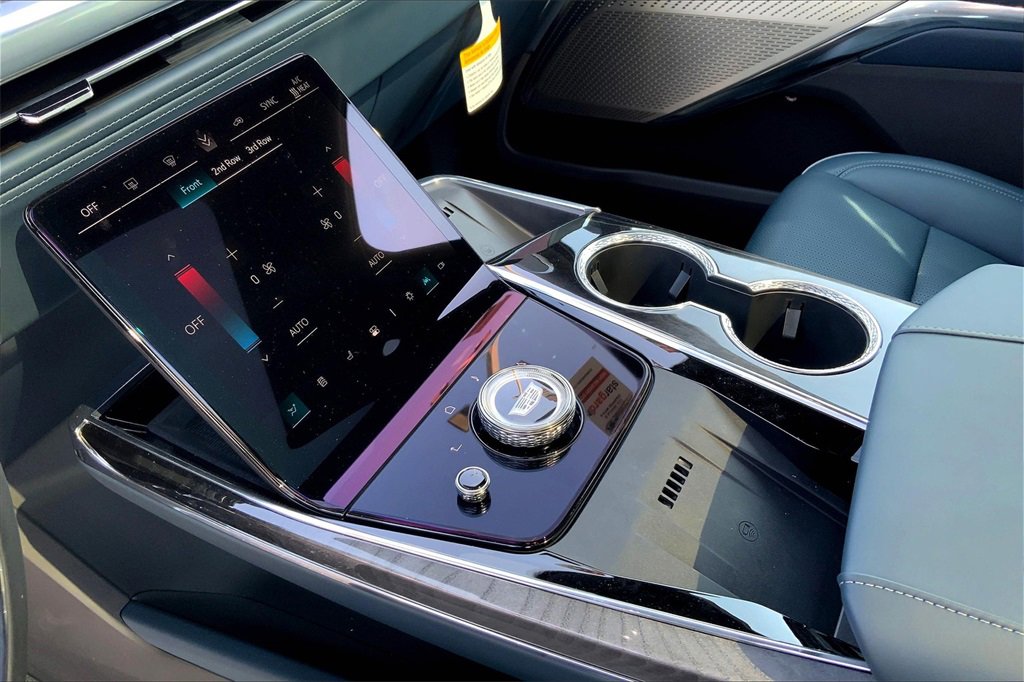 New 2026 Cadillac Escalade IQ Sport 2 w/ LPO, ONYX Package image 10