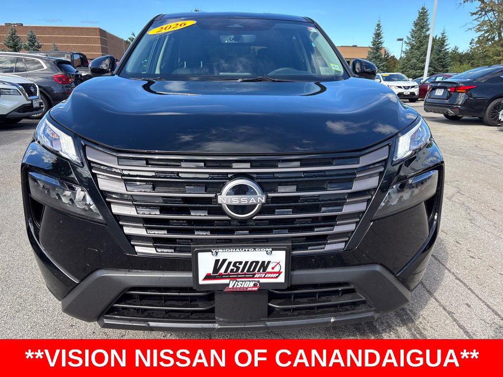 Used 2026 Nissan Rogue SV AWD/4WD image 2