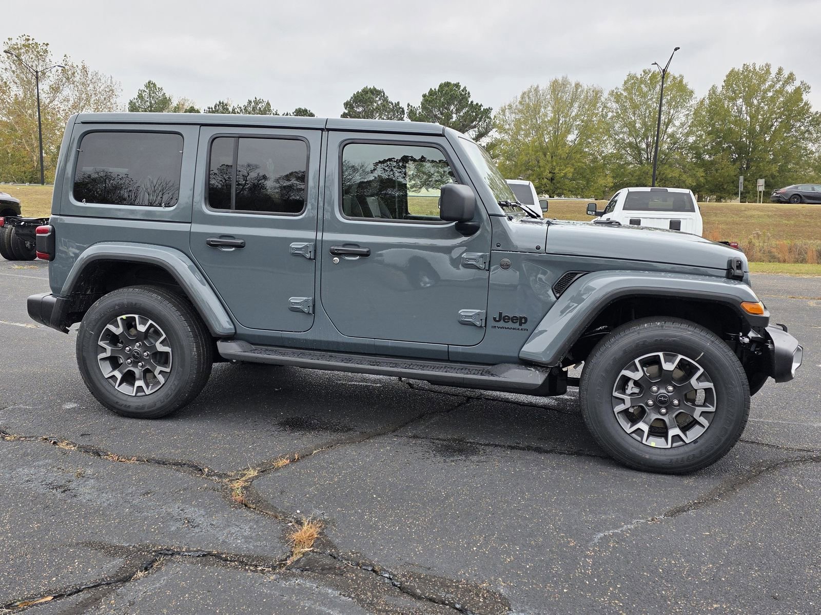 New 2026 Jeep Wrangler Sahara image 4