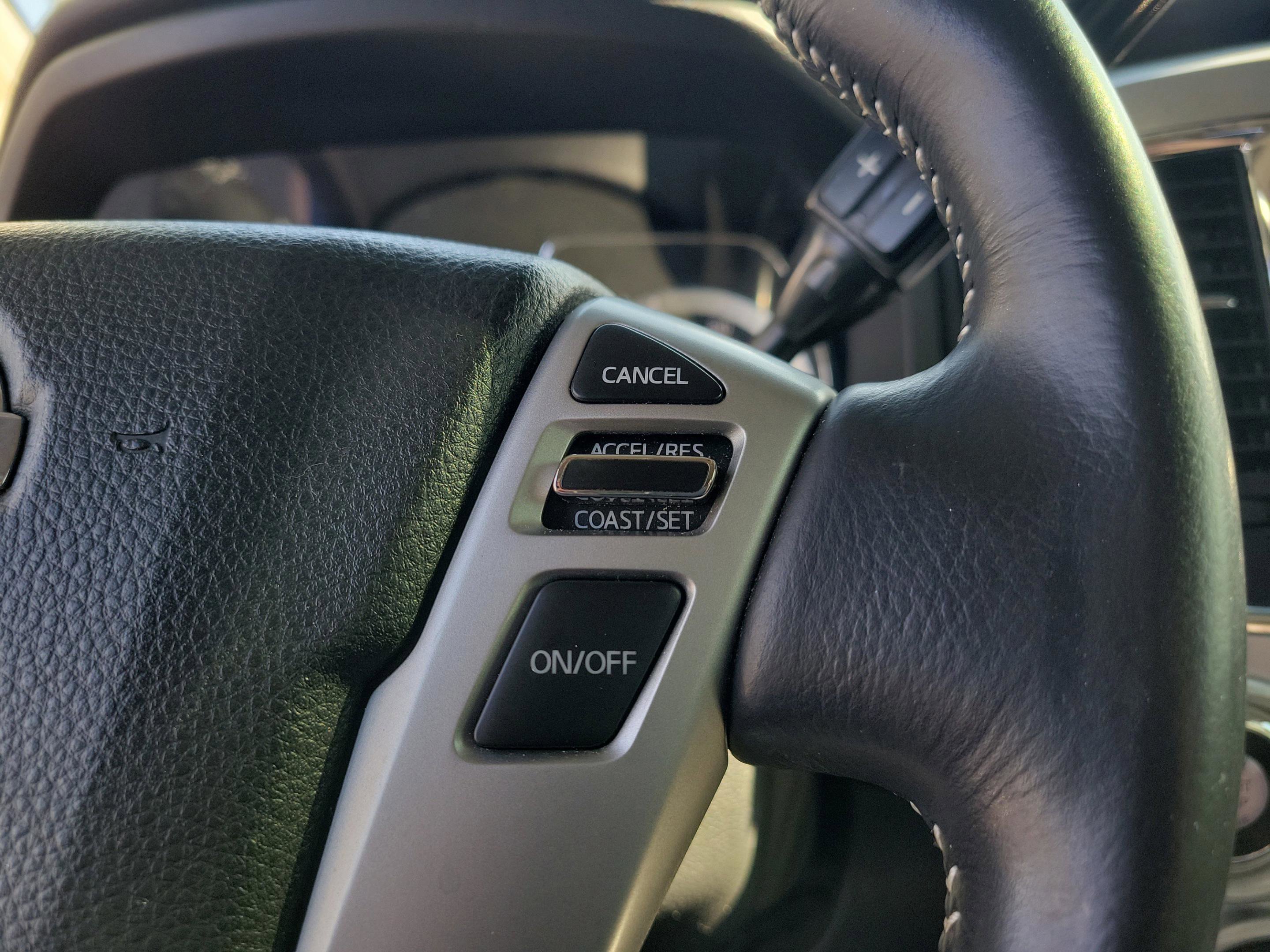 Used 2018 Nissan Titan PRO-4X image 20