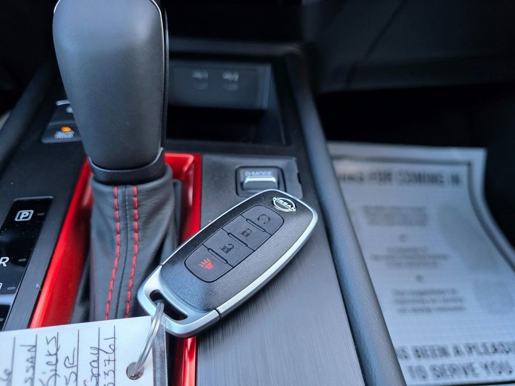 New 2026 Nissan Kicks SR w/ Cold Weather Package image 25