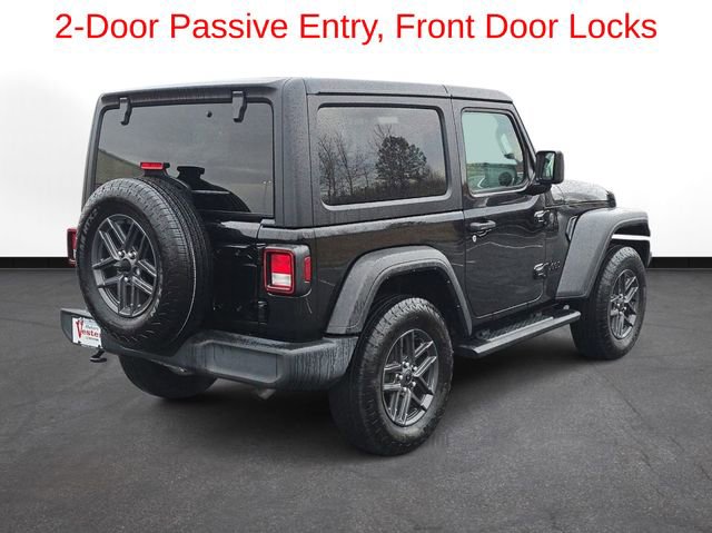Used 2024 Jeep Wrangler Sport S image 8