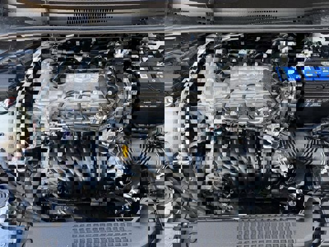 Used 2021 Toyota Corolla XLE w/ Carpet Mat Package (TMS) image 35