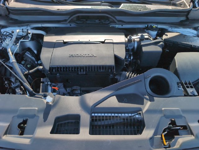 Certified 2025 Honda Pilot Elite image 34
