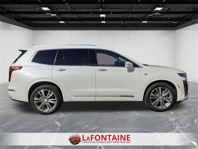 Used 2024 Cadillac XT6 Premium Luxury w/ Technology Package image 6