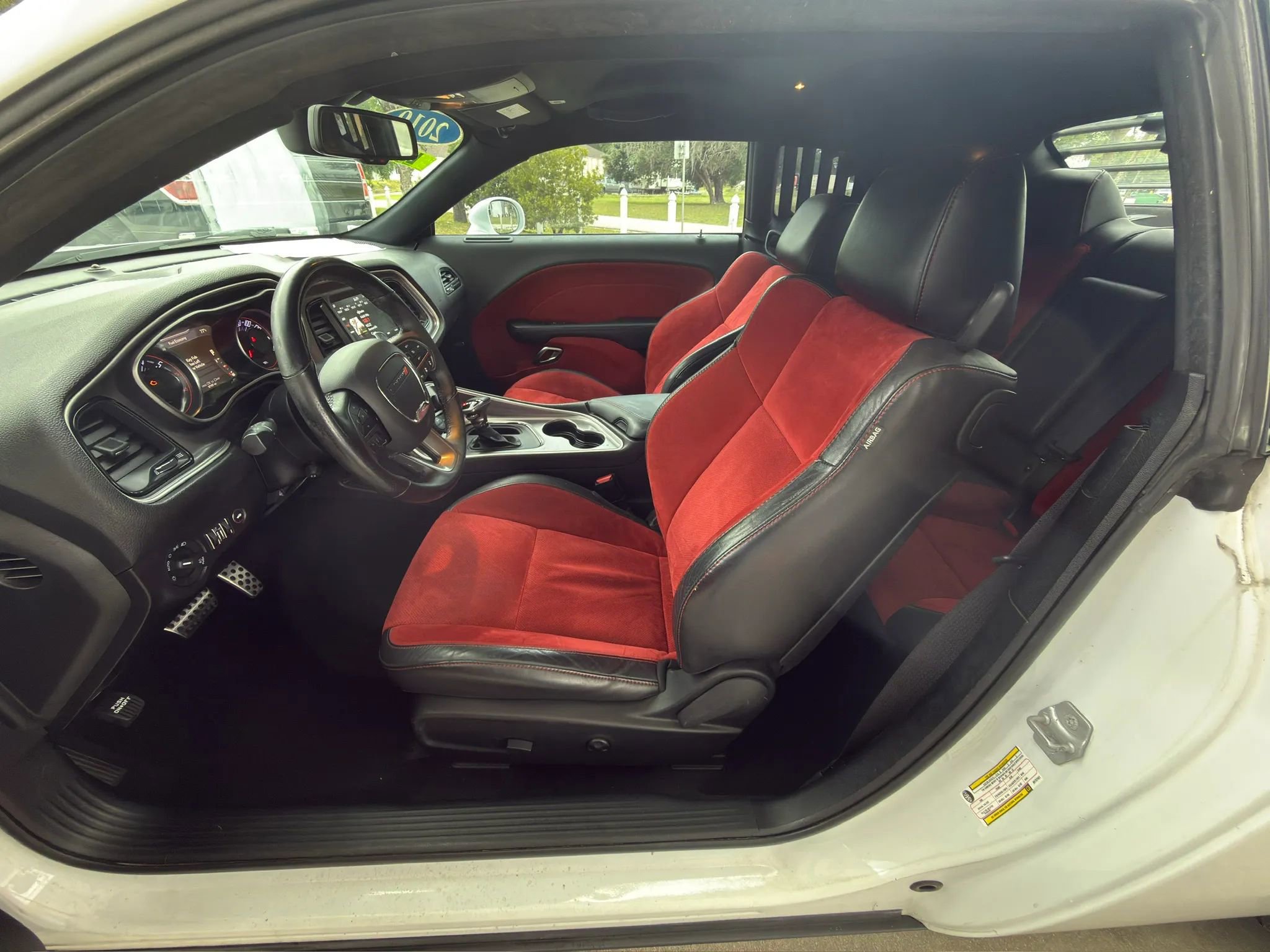 Used 2019 Dodge Challenger R/T w/ Plus Package RWD image 9