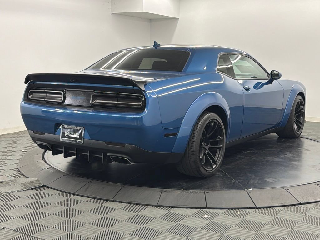 Used 2022 Dodge Challenger R/T Scat Pack RWD image 10